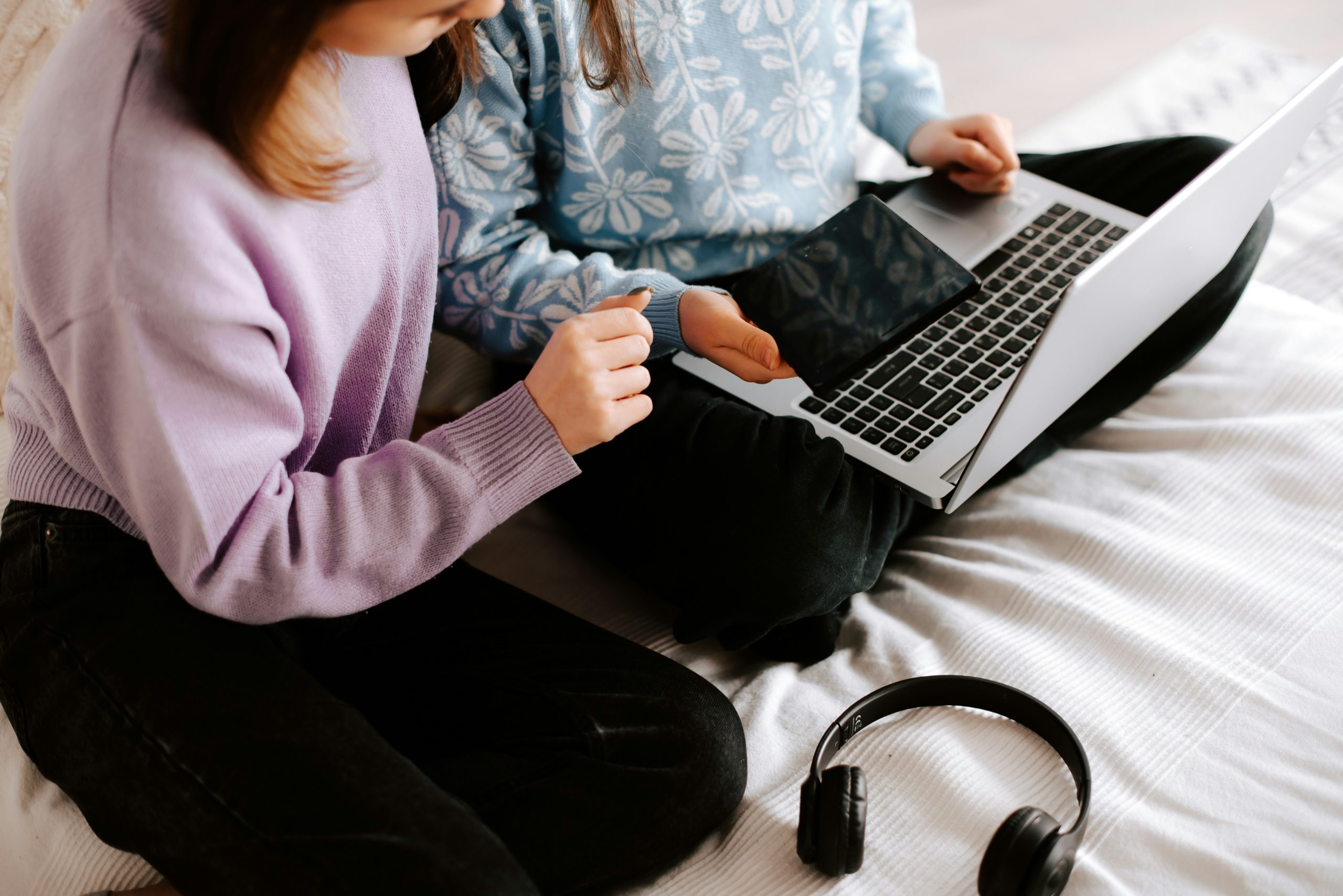 kateryna hliznitsova dz sdiq5hoo unsplash